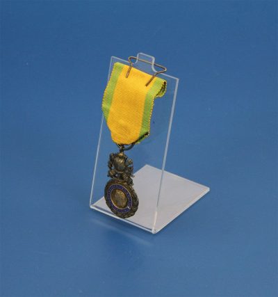 Military Medal Stand with Lip